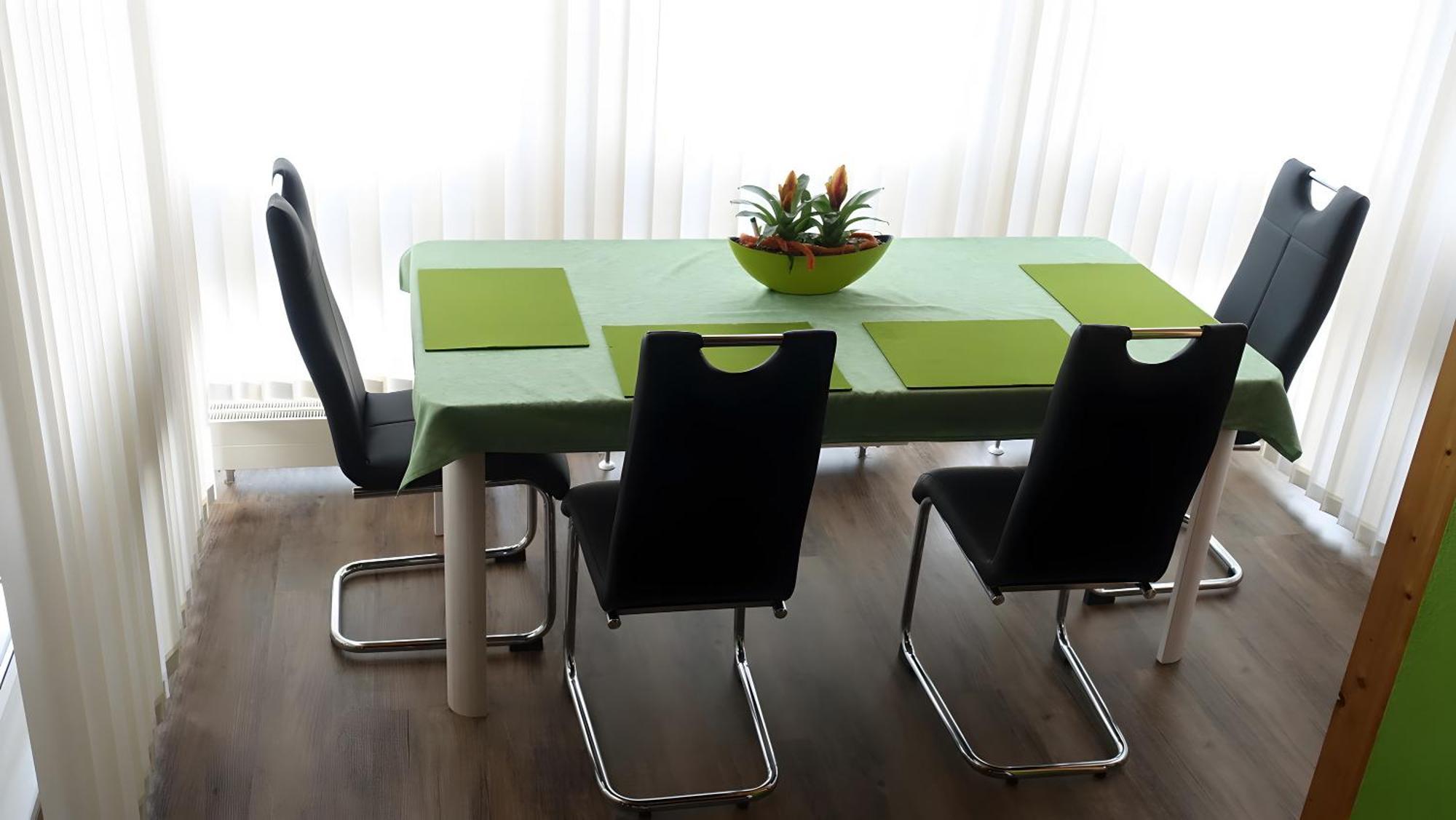 Ferienwohnung Fliegerhorst Endingen am Kaiserstuhl Bagian luar foto