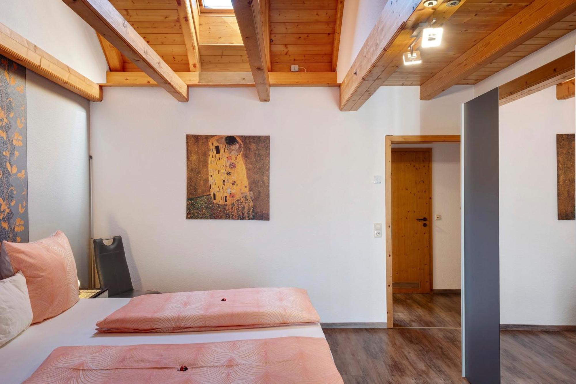 Ferienwohnung Fliegerhorst Endingen am Kaiserstuhl Bagian luar foto